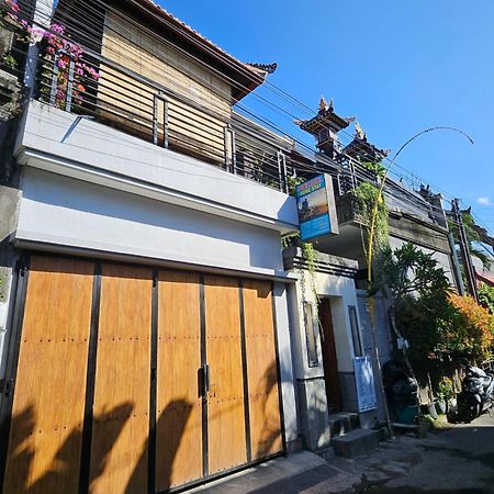 Suwardika Homestay & Dormitory Sanur Exteriör bild